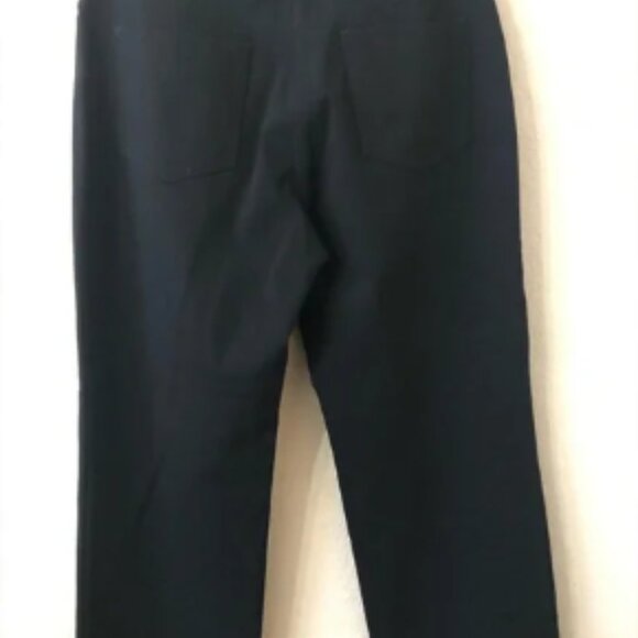 Eileen Fisher Straight Leg Business Casual Black Pants - Size Medium - Picture 4 of 8
